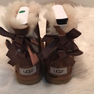 Ugg Toddler Girl Size 7.